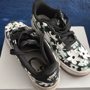 Nike Kids Black and White Floral NIKE Air Force 1s